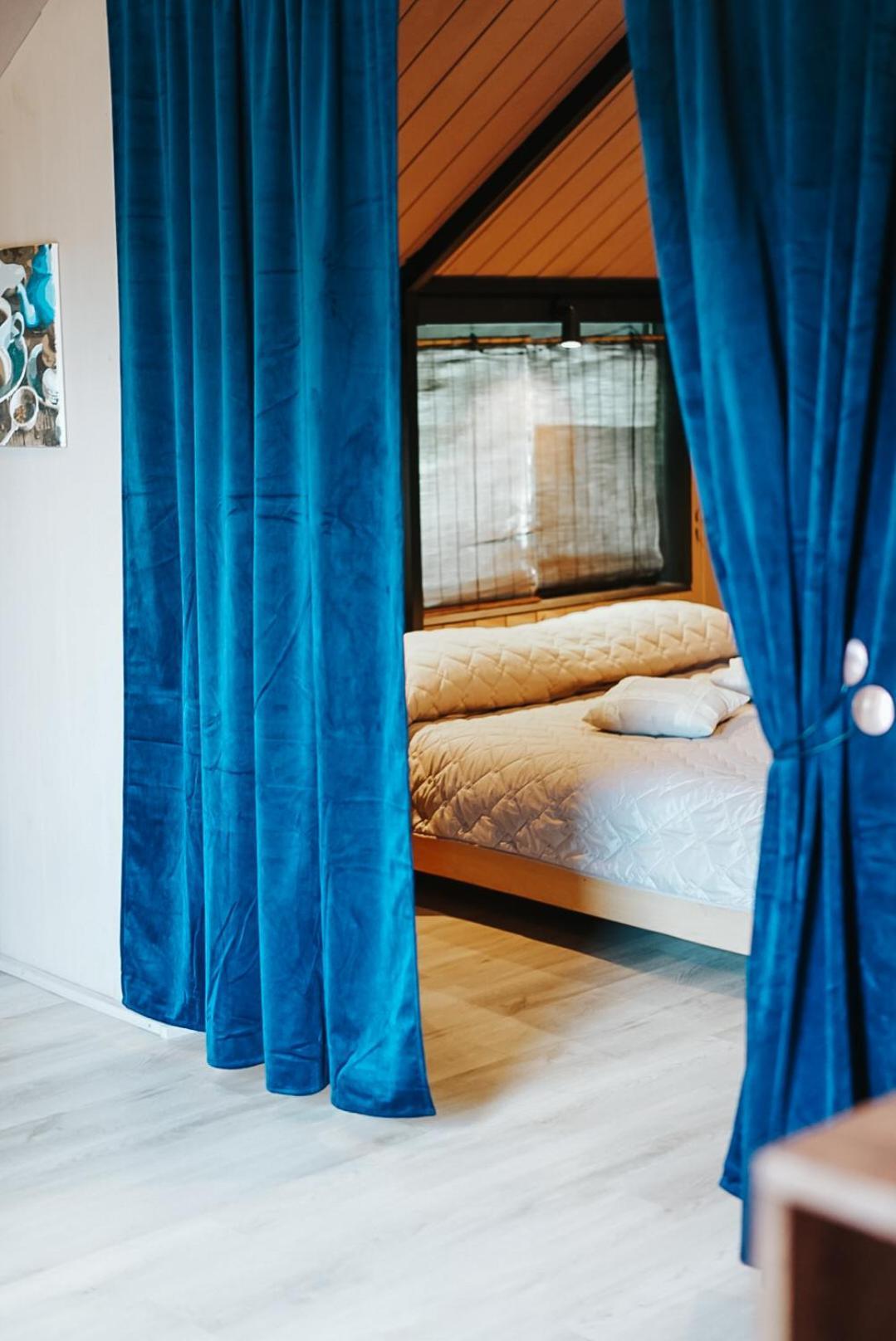 Долина Хюгге Hotel Chornomors'ke  ภายนอก รูปภาพ