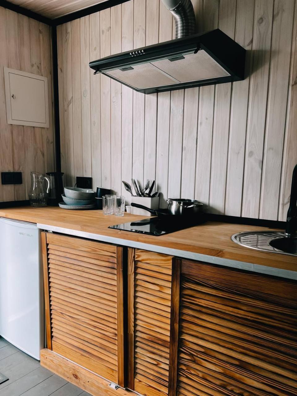 Долина Хюгге Hotel Chornomors'ke  ภายนอก รูปภาพ