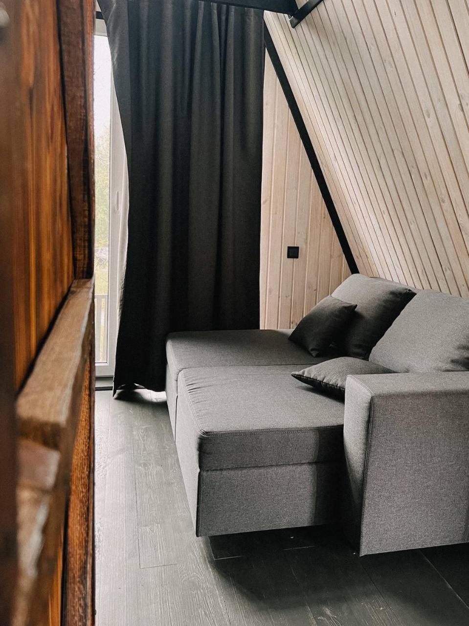 Долина Хюгге Hotel Chornomors'ke  ภายนอก รูปภาพ
